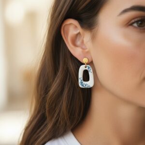 orecchini-earrings-grottega-laterza-puglia-ceramic-rettangolo-bianco-blu